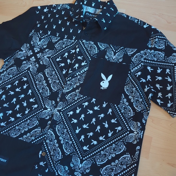 Playboy Men’s Short Sleeve Shirt - Picture 4 of 9
